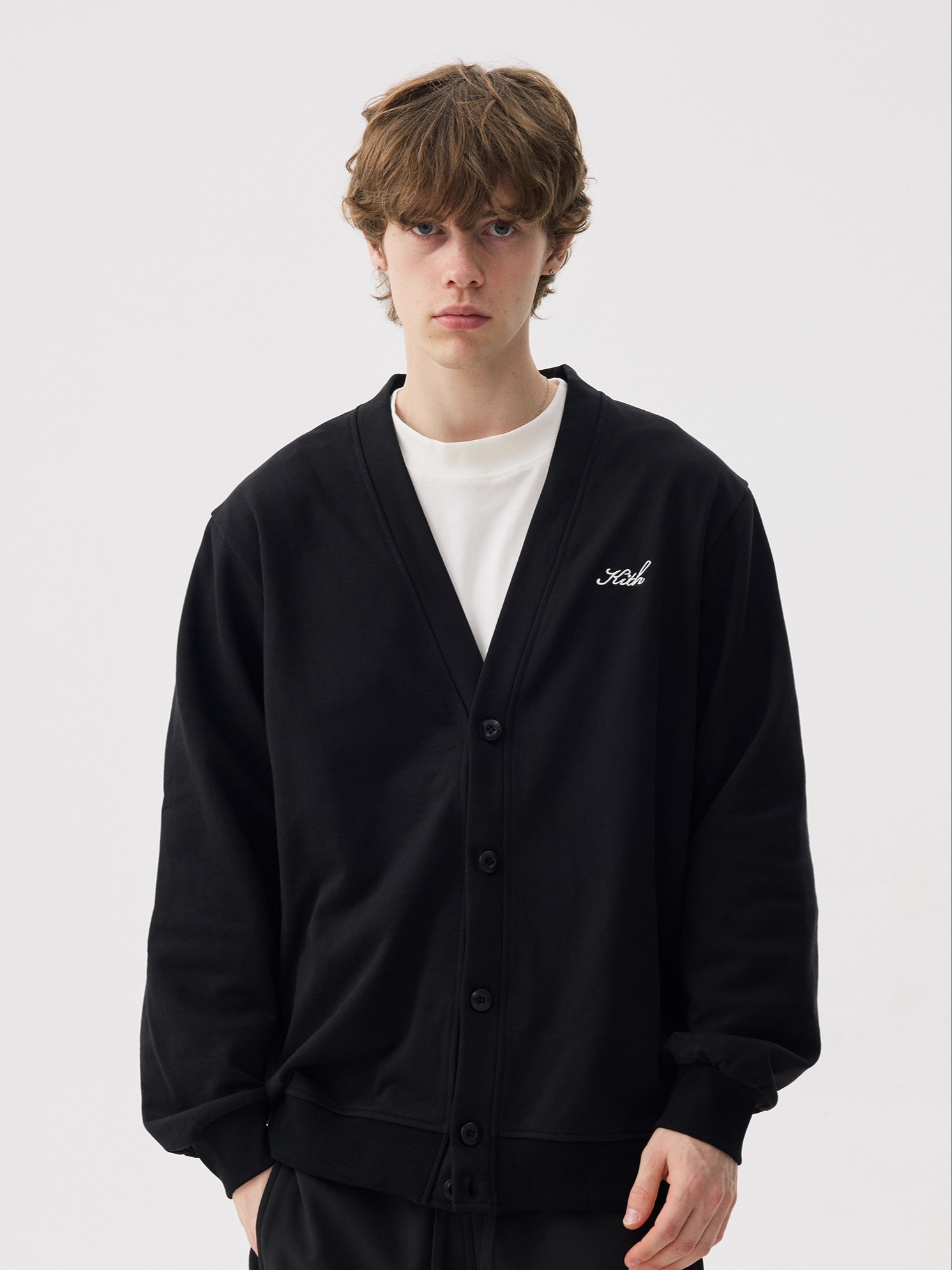 KITH Button-Up V-Neck Knitted  - Kith Sweater Knit recension och pris